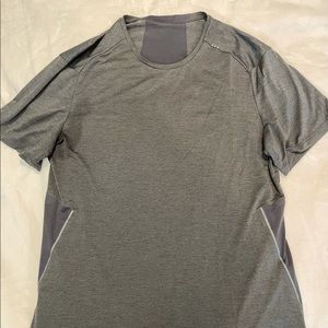 EUC Lululemon Men’s Fast and Free Short Sleeve Tee Graphite Grey Heathered Gray